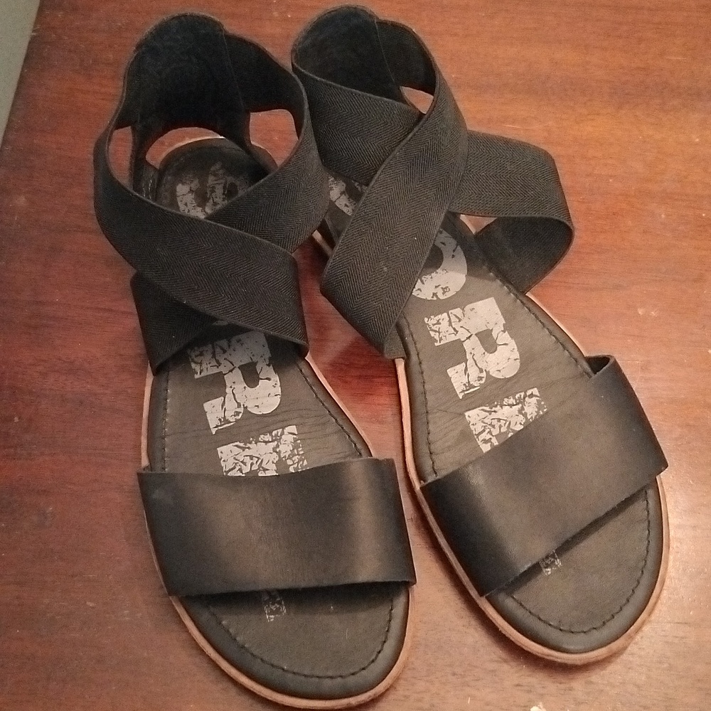 Sorel Sandals women’s size 7